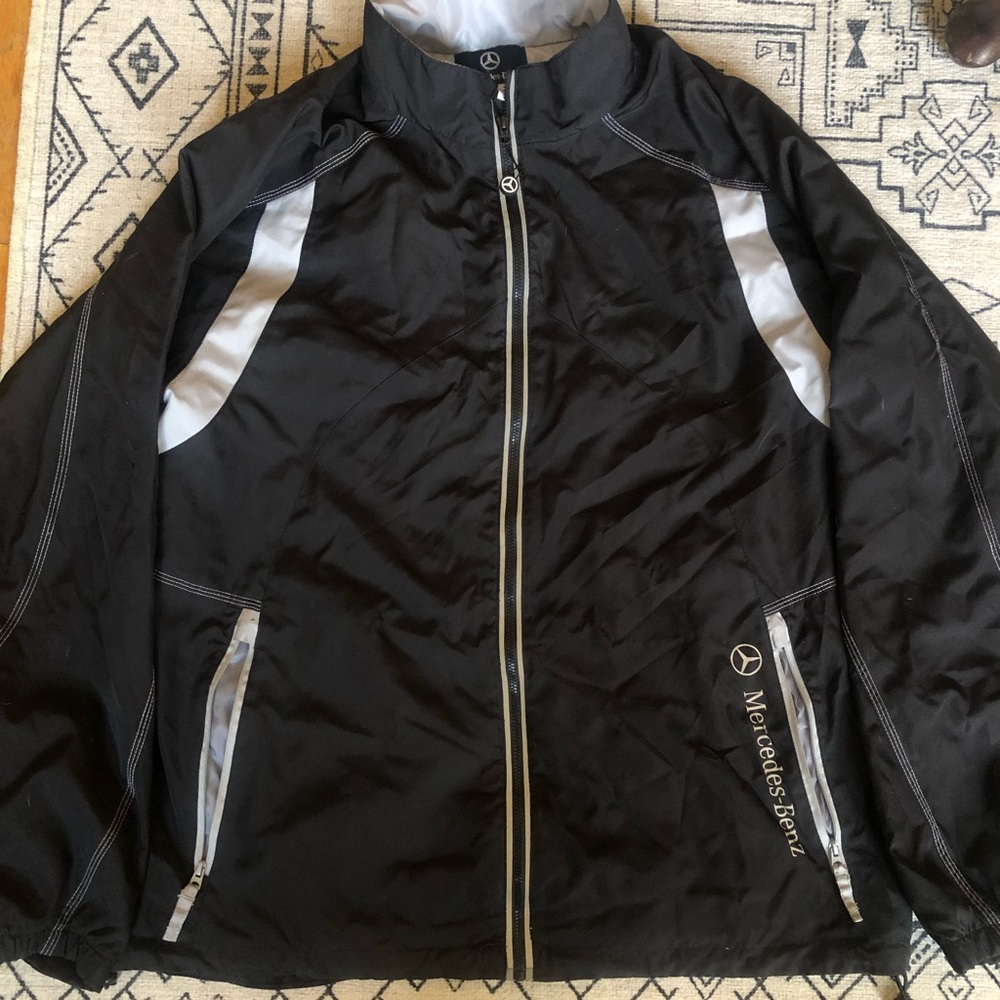 Mercedes-Benz Men’s Black/Silver Nylon Windbreaker Size L